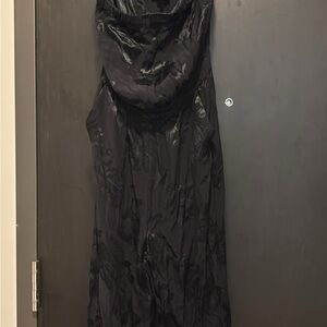 Dynamite Sleeveless Satin Floral Print Romper with Pockets